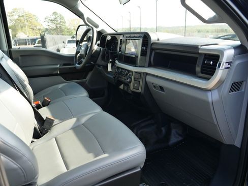 Used 2024 Ford F350 XL RWD image 22