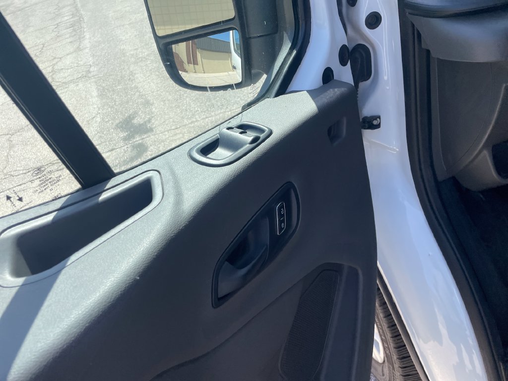 Used 2025 Ford Transit 250 Low Roof w/ Exterior Upgrade Package RWD image 16