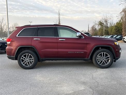 Used 2019 Jeep Grand Cherokee Limited w/ Luxury Group II image 2