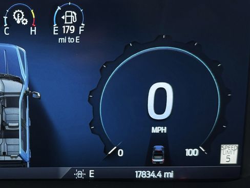 Used 2025 Ford F350 Lariat w/ Lariat Ultimate Package image 32