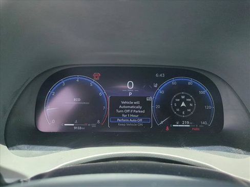 Certified 2025 Toyota Highlander Limited AWD/4WD image 11