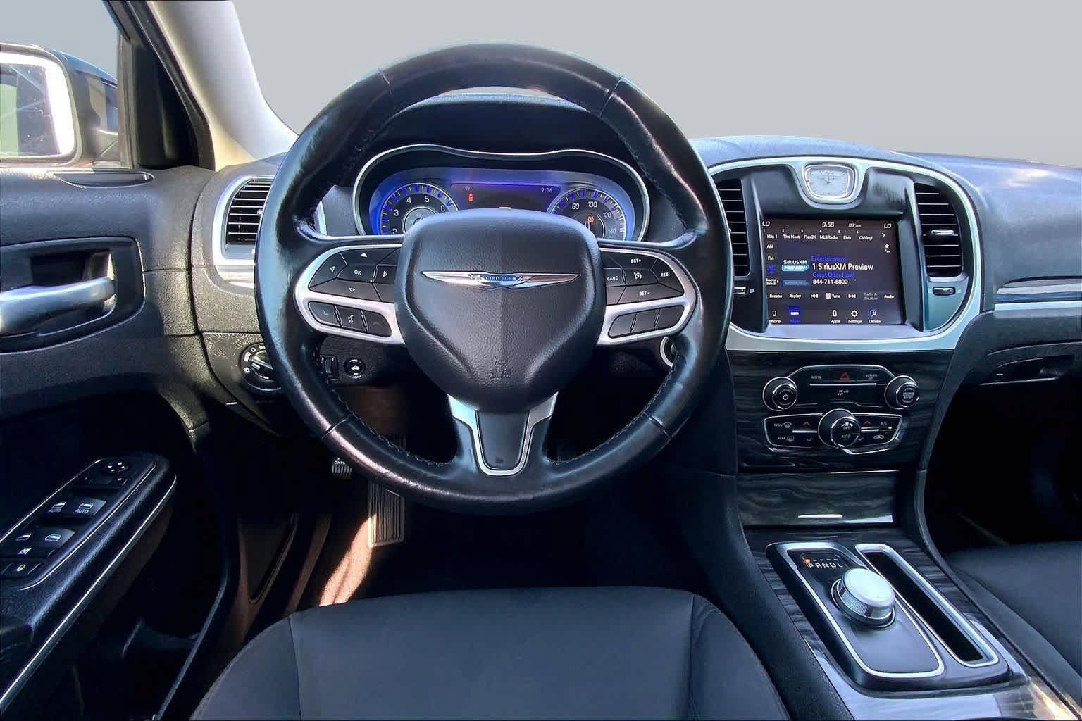 Used 2022 Chrysler 300 Touring w/ Sport Appearance Package RWD image 6