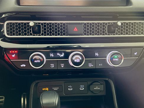 Used 2025 Honda Civic FWD Hybrid Sedan image 17