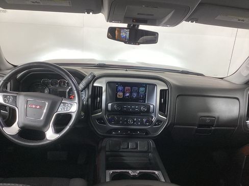 Used 2018 GMC Sierra 1500 SLE w/ Suspension Package, Off-Road AWD/4WD image 18