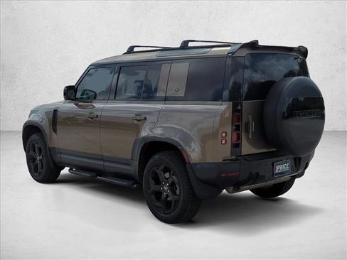 Used 2020 Land Rover Defender 110 S AWD/4WD image 8