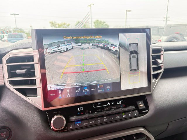Used 2025 Toyota Sequoia Limited w/ Tow Technology Package AWD/4WD image 5