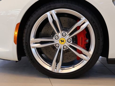 Certified 2018 Ferrari GTC4Lusso V12 image 72