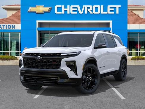 New 2026 Chevrolet Traverse RS w/ LPO, Floor Liner Package image 6
