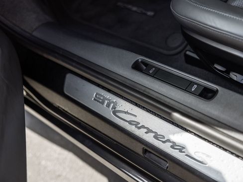 Certified 2021 Porsche 911 Carrera S RWD image 21