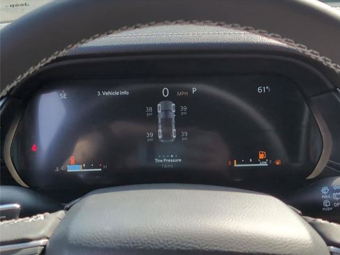 New 2025 Jeep Grand Cherokee Limited w/ Trailer Tow Package image 27