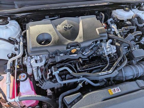 Used 2025 Toyota Camry LE FWD image 29