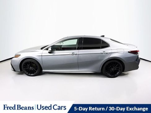 Used 2024 Toyota Camry XSE w/ Navigation Package FWD image 5