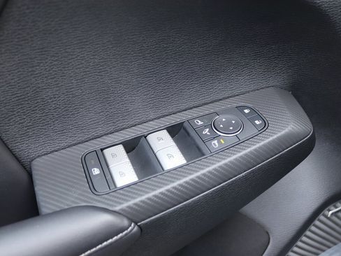 New 2026 Mitsubishi Outlander SE image 23