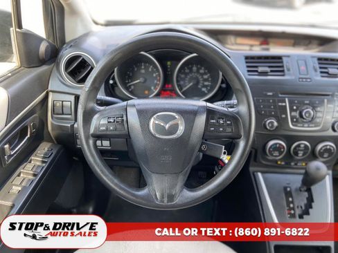 Used 2012 MAZDA MAZDA5 Sport image 13