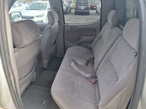 Used 2002 Toyota Tacoma 4x4 Double Cab image 9