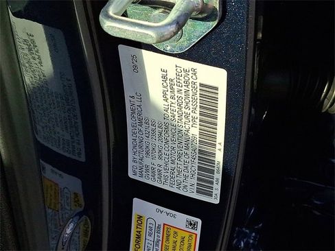 Certified 2025 Honda Accord SE image 27