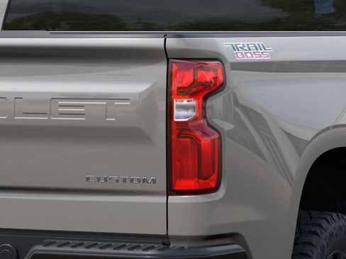 New 2026 Chevrolet Silverado 1500 Custom Trail Boss AWD/4WD image 11