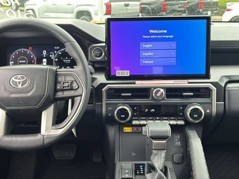 New 2026 Toyota 4Runner Limited AWD/4WD image 9