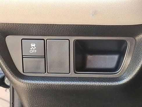 Used 2023 Honda HR-V LX image 26