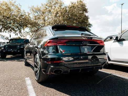 Used 2022 Audi RS Q8 AWD/4WD image 4