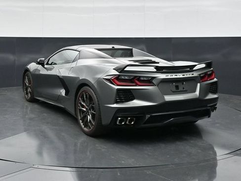Used 2023 Chevrolet Corvette Stingray Premium Conv w/ Z51 Performance Package RWD image 8