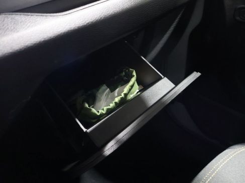 Used 2024 Jeep Wrangler Unlimited w/ Convenience Group image 34