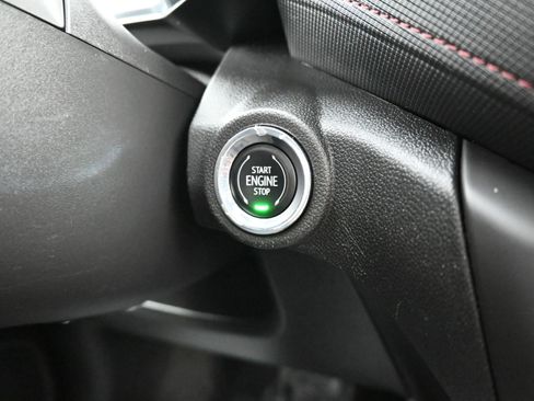 Used 2023 Chevrolet TrailBlazer RS w/ Convenience Package FWD image 18