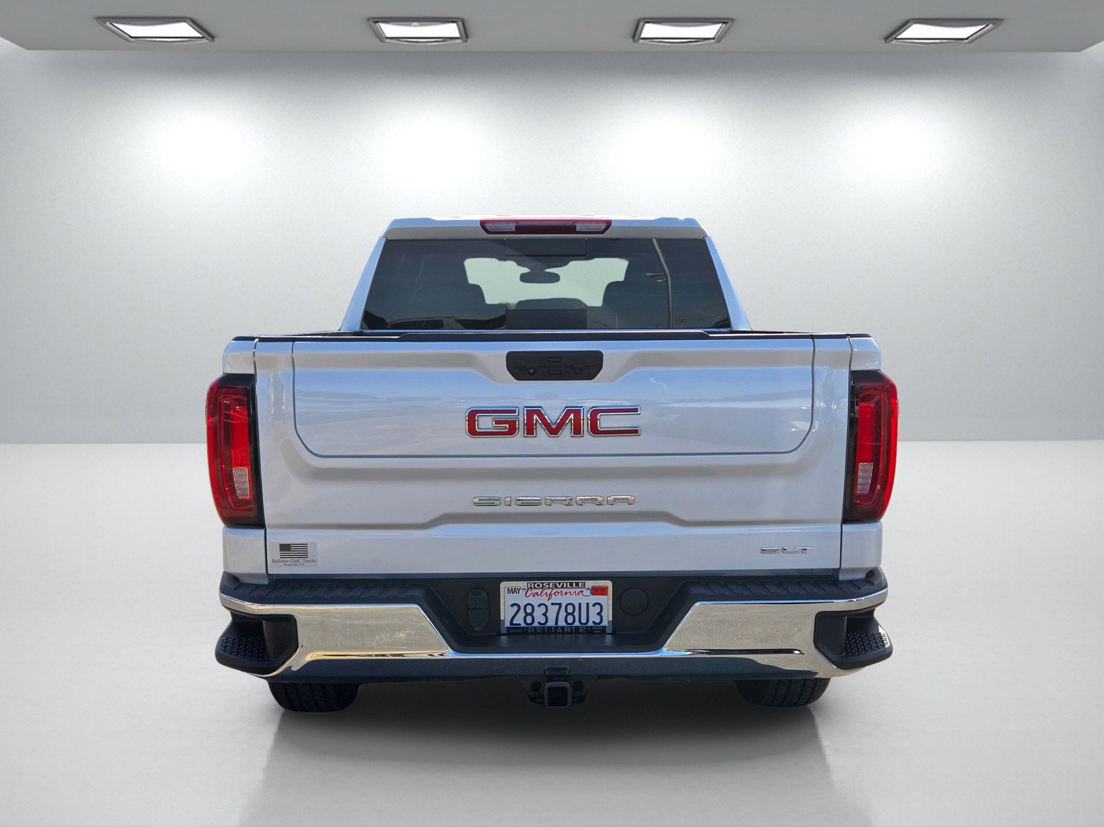 Used 2023 GMC Sierra 1500 SLT w/ SLT Premium Package AWD/4WD image 5