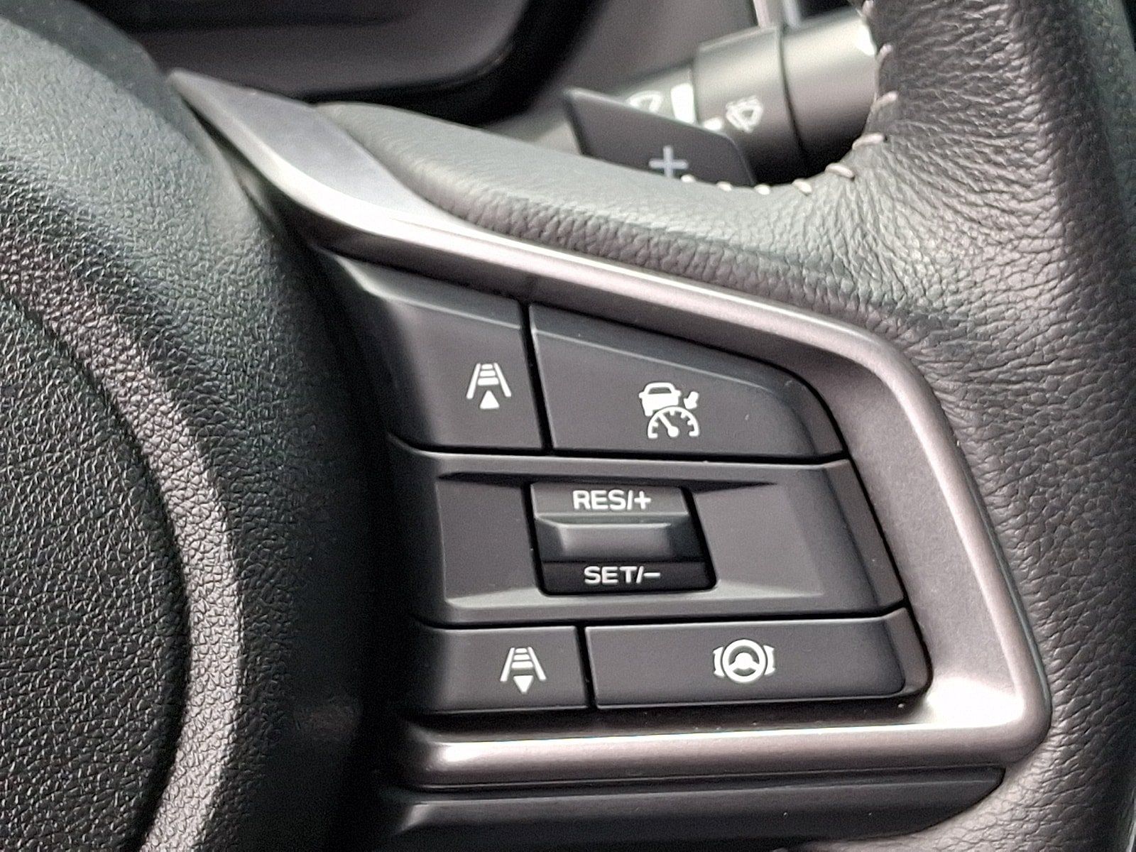 Used 2024 Subaru Legacy Premium AWD/4WD image 23