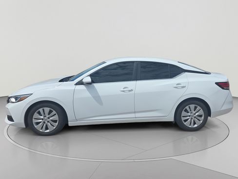 Used 2023 Nissan Sentra S FWD image 2