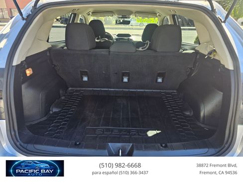 Used 2018 Subaru Impreza 2.0i Premium w/ Popular Package #2 AWD/4WD image 12