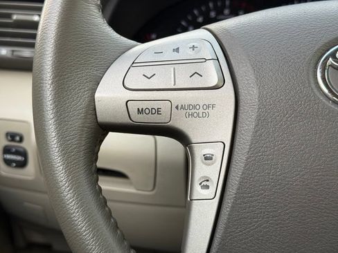 Used 2007 Toyota Camry XLE FWD image 23