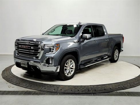 Used 2021 GMC Sierra 1500 SLT w/ SLT Convenience Package image 3