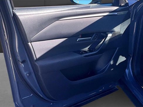 Used 2025 MAZDA CX-50 AWD 2.5 S w/ Weather Package image 18