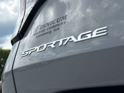 Used 2025 Kia Sportage SX FWD image 18