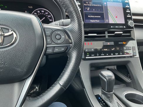 Used 2022 Toyota Avalon Limited w/ Advanced Safety Package image 24