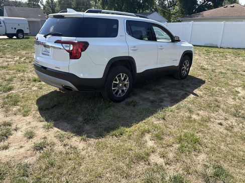 Used 2021 GMC Acadia SLT w/ Preferred Package AWD/4WD image 5