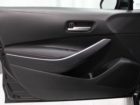 Used 2024 Toyota Corolla SE FWD image 11