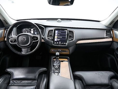 Used 2018 Volvo XC90 T6 Inscription w/ Convenience Package image 27
