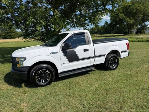 Used 2016 Ford F150 XL w/ Equipment Group 101A Mid RWD image 1