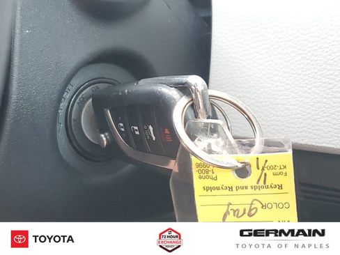Used 2023 Toyota Corolla LE FWD image 33
