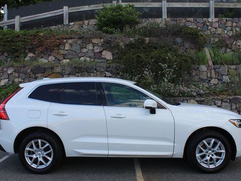 Used 2020 Volvo XC60 T5 Momentum AWD/4WD image 5