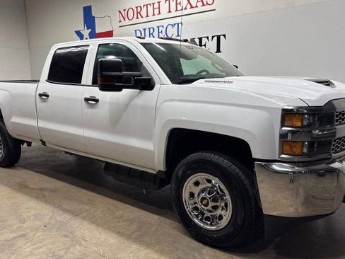 Used 2019 Chevrolet Silverado 2500 W/T AWD/4WD image 3
