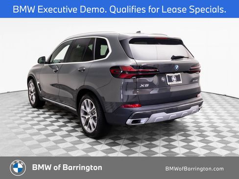 Certified 2026 BMW X5 xDrive50e w/ Executive Package AWD/4WD image 3