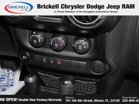 Used 2018 Jeep Wrangler Sport AWD/4WD image 18