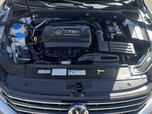 Used 2016 Volkswagen Passat 1.8T S FWD image 10