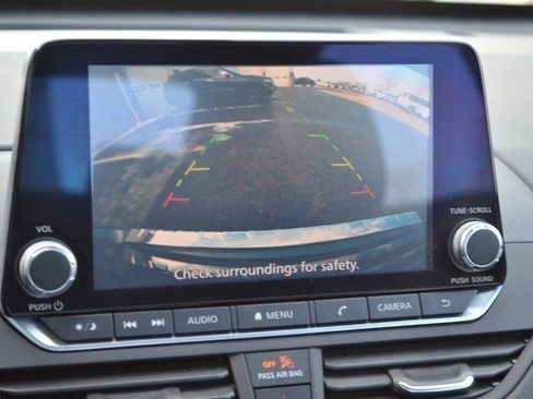 Used 2020 Nissan Altima 2.5 SV image 32