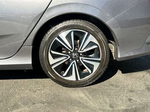 Used 2017 Honda Civic EX-L image 27