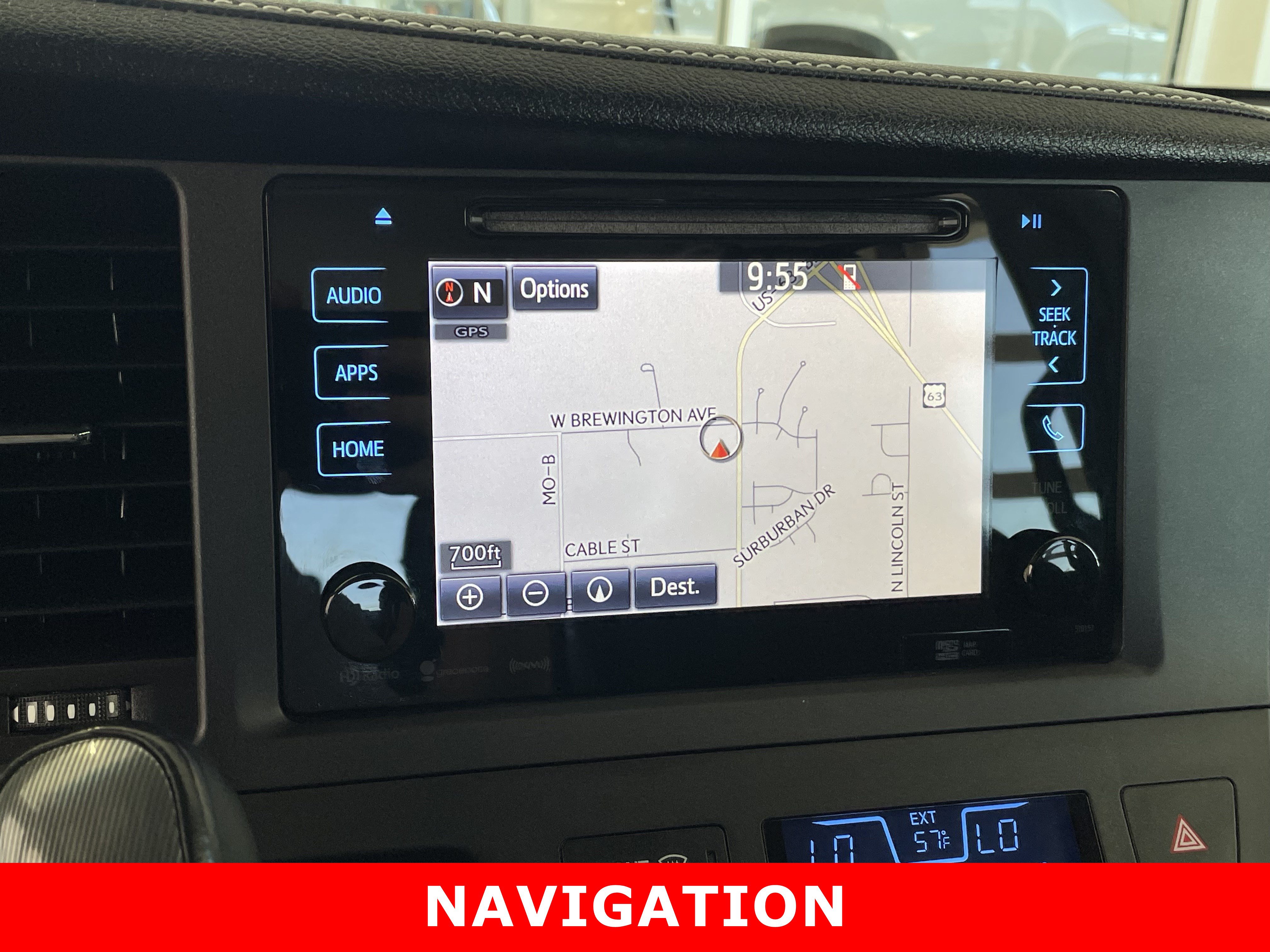 Used 2017 Toyota Sienna SE Premium FWD image 23