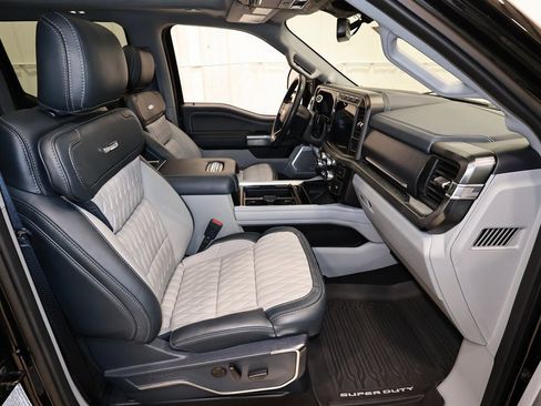 Certified 2024 Ford F350 Limited w/ FX4 Off-Road Package image 15